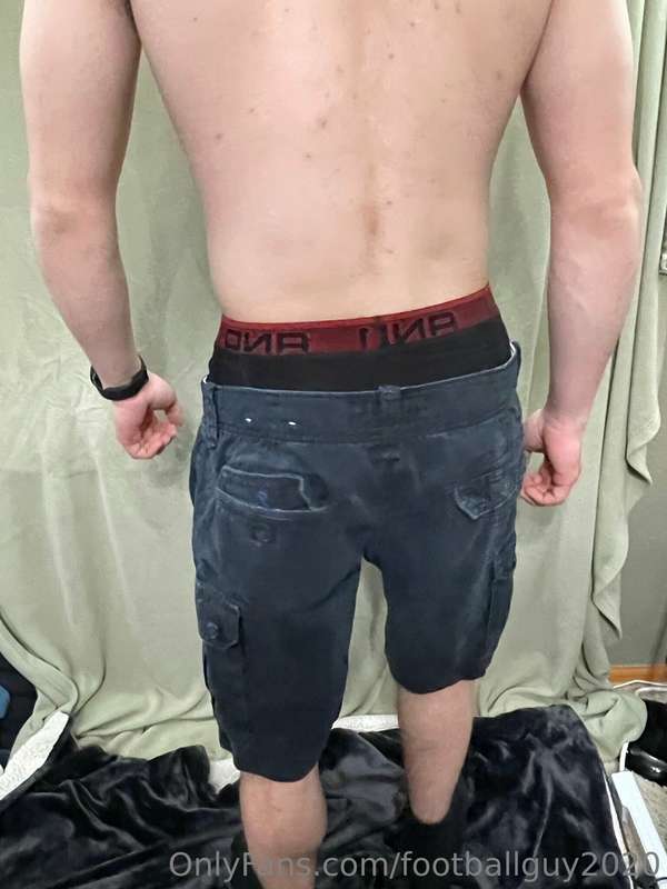 Shirtless specialist time 14