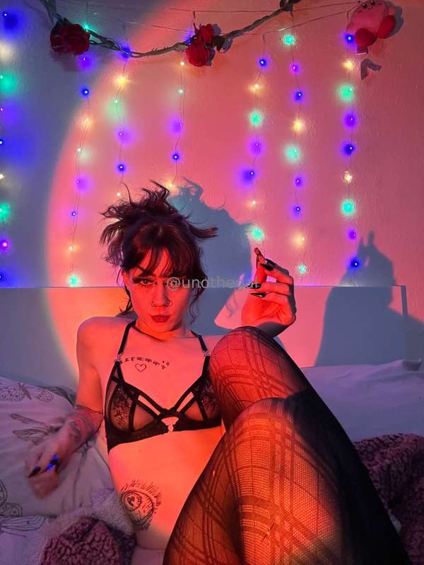 This lil light setup might be my new favourite thing ever 🤩💞 2