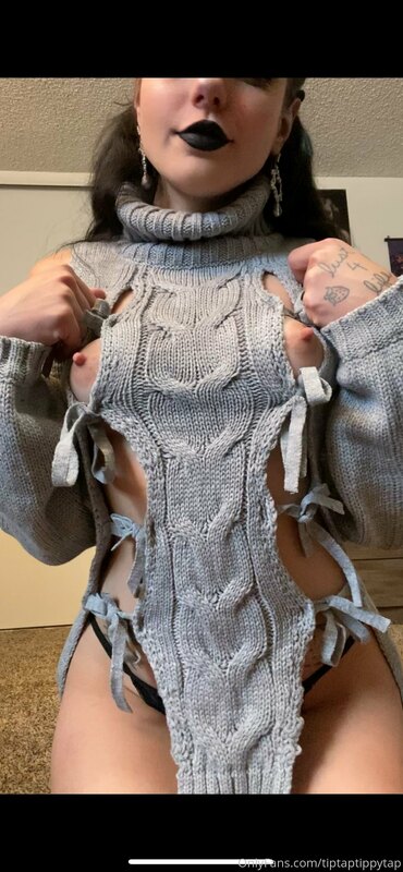 In desperate need of a good ass fucking!! ?Video with my new.. 4