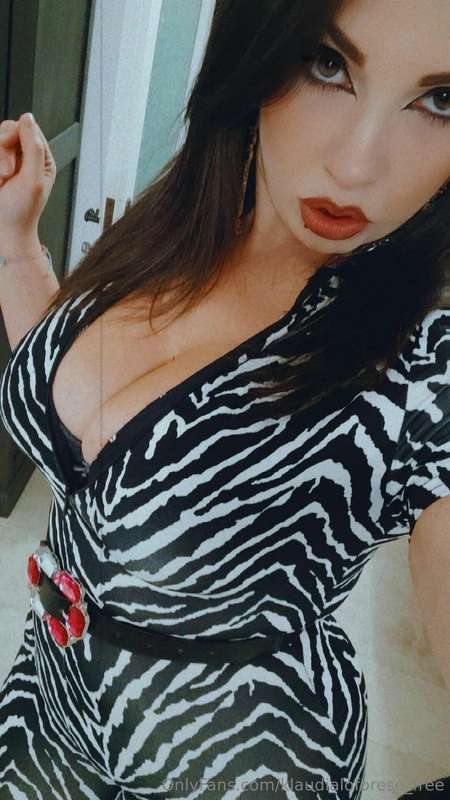 Buon pomeriggio, porconi. Chi ha voglia di fare il maiale? 💦..