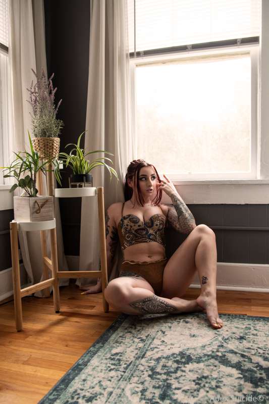 This set is so pretty😍 the rest will be posted on Sunday ☺️ 8