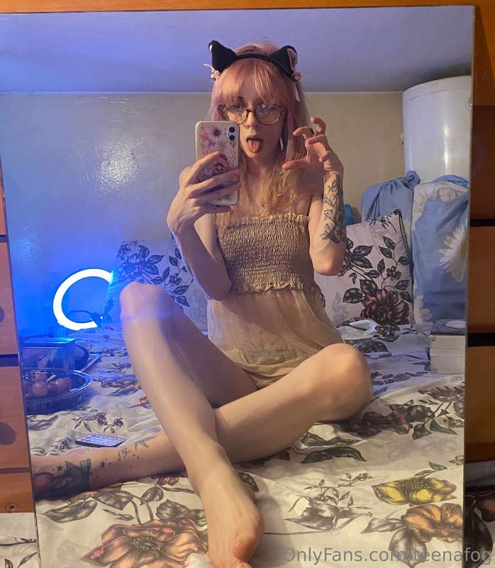 Teenafog - Onlyfans - 08 Apr, 2024