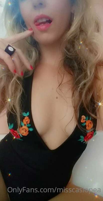 😈🌶Ready for a very spicy Valentine's Day!  🔥🔥 I'm ready!🔥🔥  ..