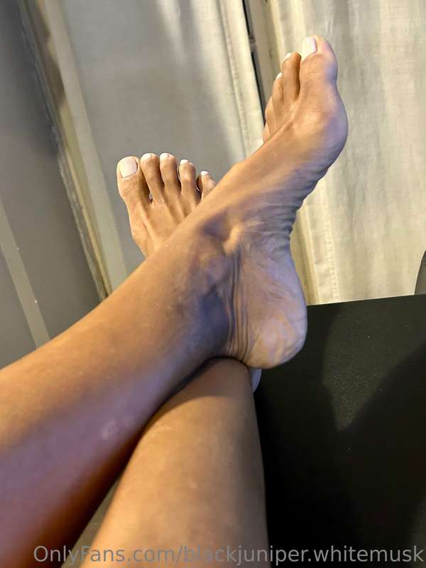 Make it a happy TOE$DAY 9