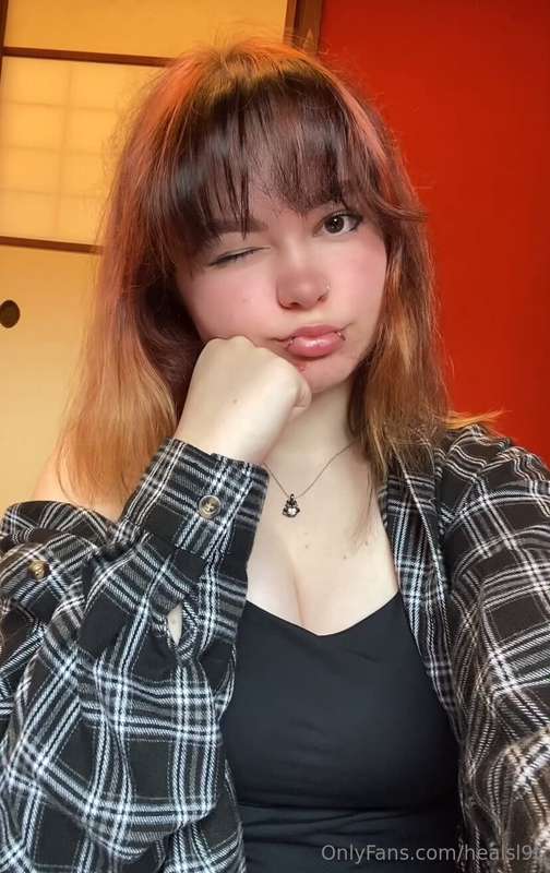 Are you busy rn? 🙊 2