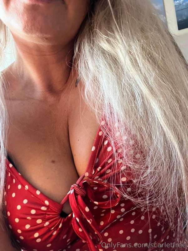 Do you like these twins? 🥰😍 you’re gonna see everything incl..