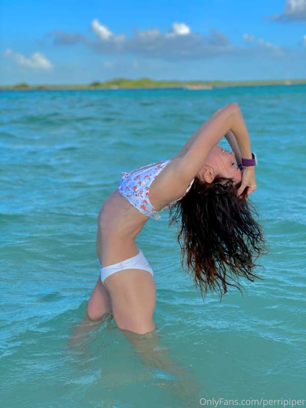 I love blue skies and crystal clear water