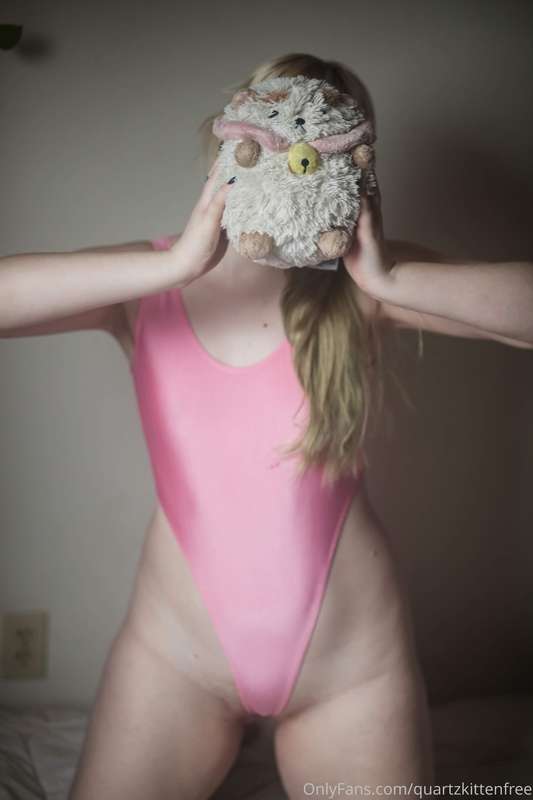 I need more stuffies!! 🏩   Don't forget to follow me on Twit.. 2