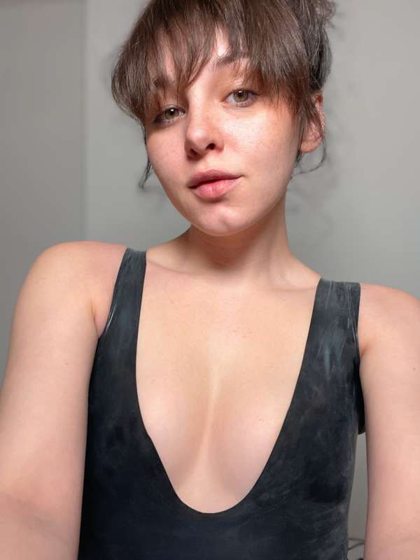 What do you think of this hairstyle? Should I get it cut lik.. 1