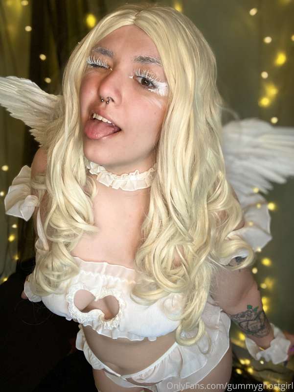 The angel and the devil on your shoulder are trying to get y.. 6