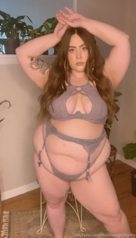 POV: *obese housewife is back again*

I’m your newly morbidl.. 8