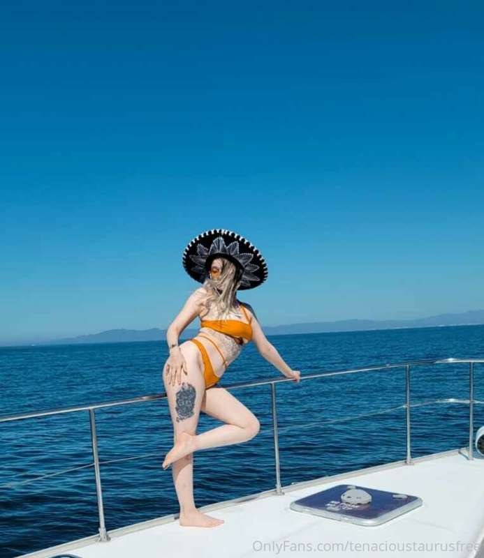 Mexico got me acting up 😉 1