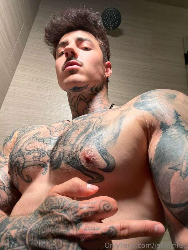 Would you wash me in the shower 😏💦..?My ADULT content 🔞👉 @Ja..