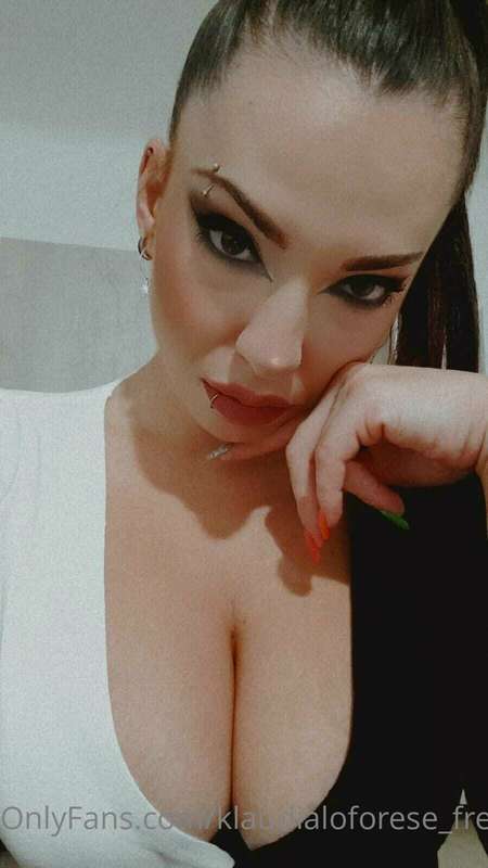 Dove sono i miei vogliosoni di cam? Vi aspetto sul mio profi..