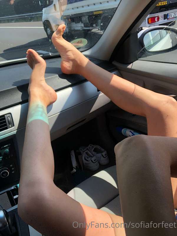 👙 & 🚙 😘
