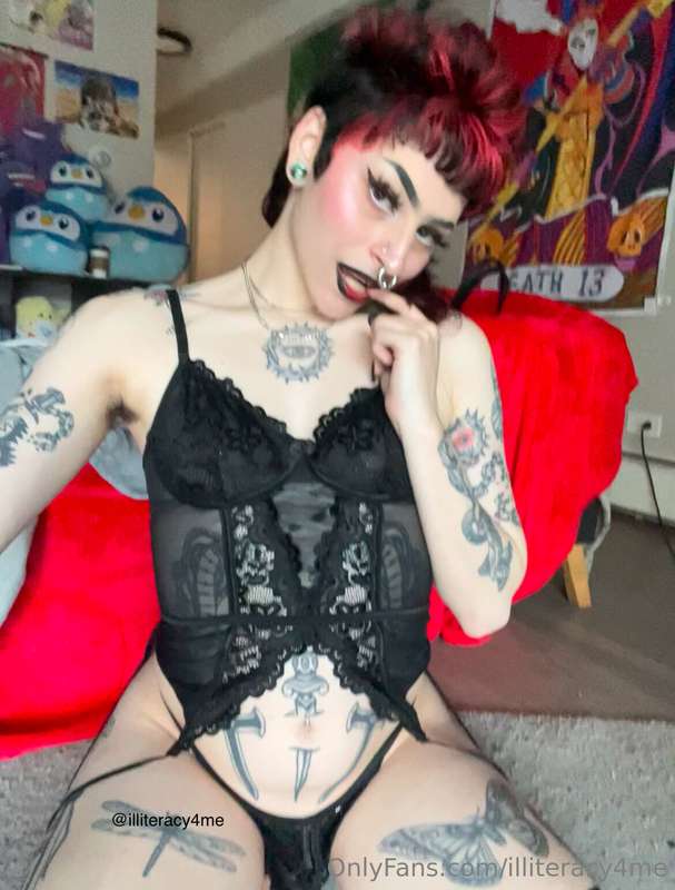 Illiteracy4Me - Onlyfans - 31 Dec, 2024