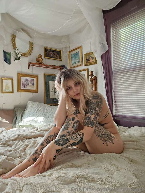 I hope you're having a nice Sunday! How would you spend a da.. 1