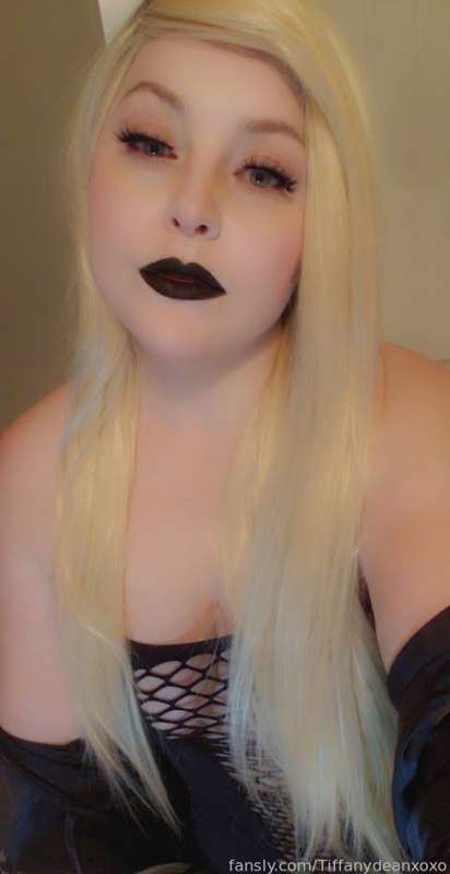 Tiffanydeanxoxo - Fansly - 12 Jun, 2022 6