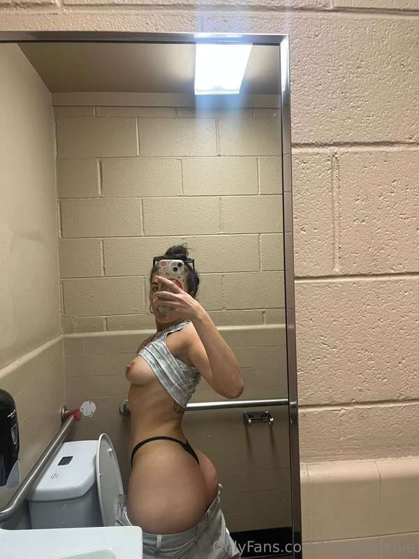 A cheeky little post for you 🤭 - Would you sneak into the ba..