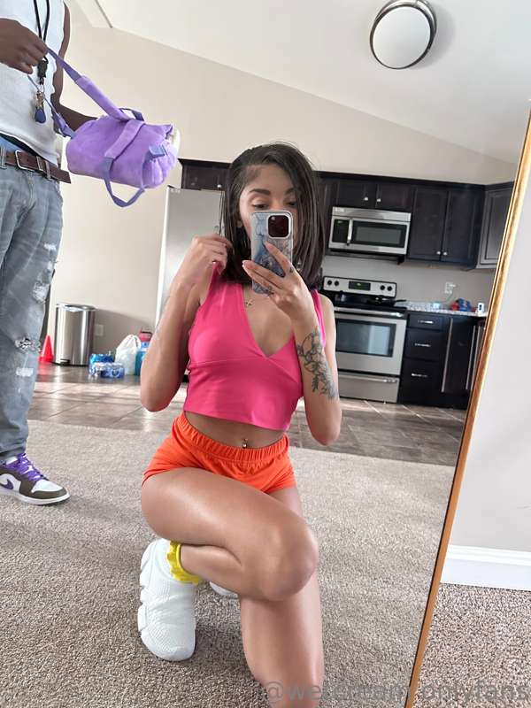 doraaaaa the explorer 💛 who want public content ( had to p i.. 35