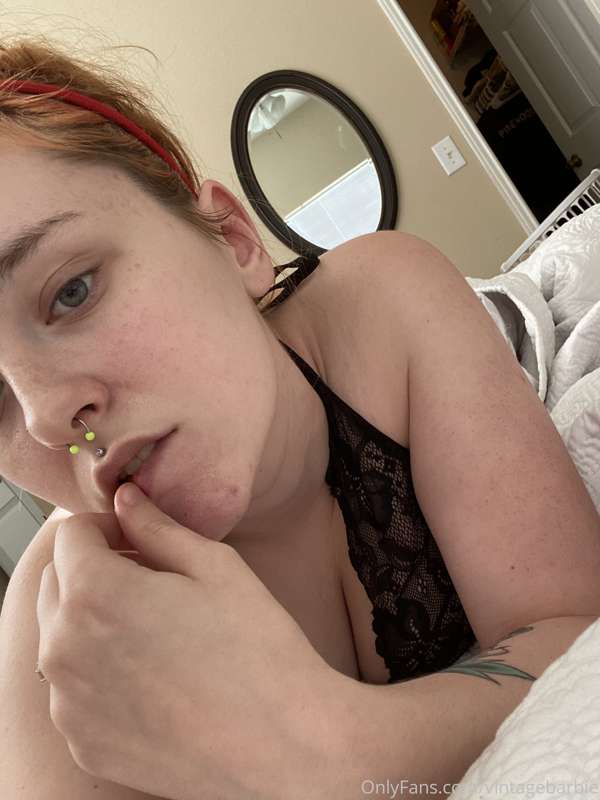 ✨ CUSTOM VID + PIC SALE ✨  Here are some SUPER hot lingerie .. 4