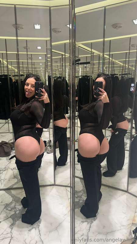 I did some last minute shopping before AVN week. Swipe for a.. 1