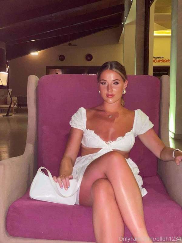 Come worship me