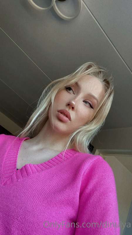 Dinulya - Onlyfans - 15 Mar, 2022 2