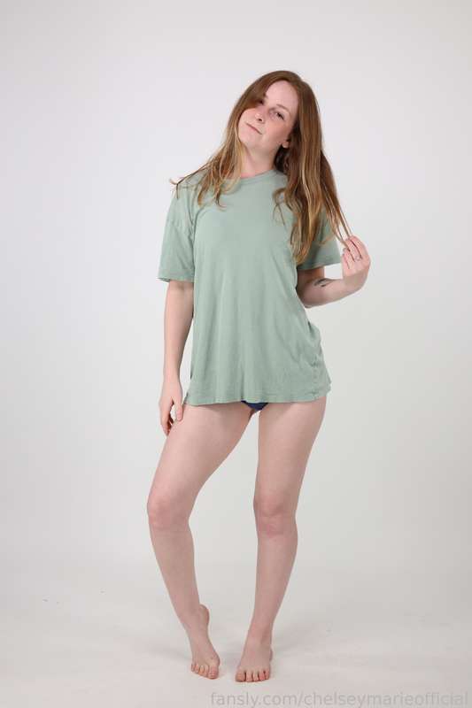 Chelseymarieofficial - Fansly - 08 May, 2025 35