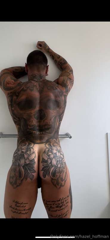 Wait until you see this fucking Aussie Stud Magic Mike Model.. 1