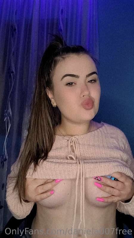 😘😘🍒