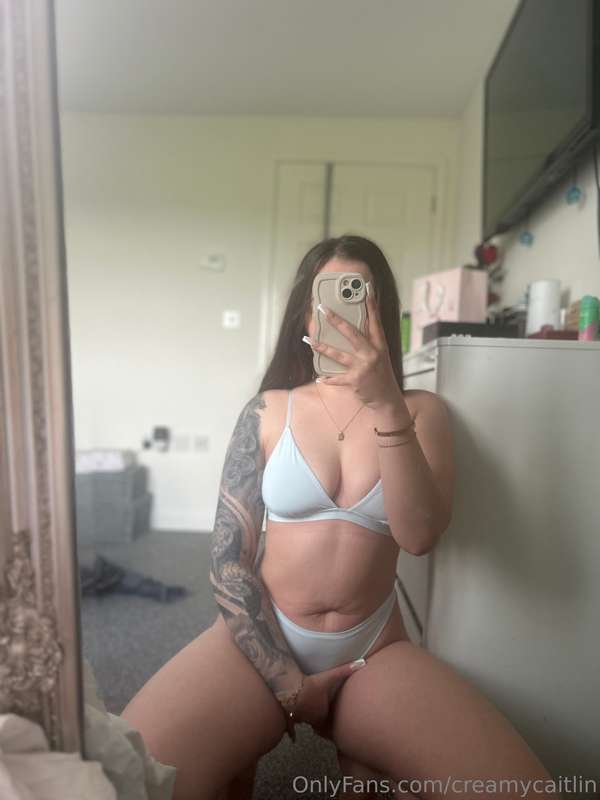 Creamycaitlin - Onlyfans - 11 Apr, 2025