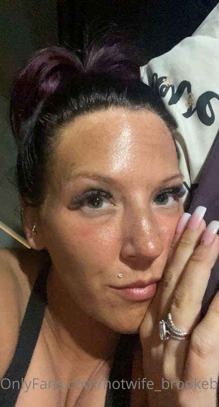 Purple lashes to match my purple hair! 🥰💜 and rosy cheeks fr.. 2
