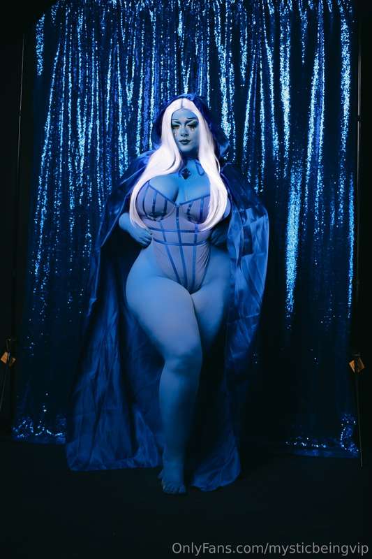 Day 6/31 days of Halloween | Blue Diamond from Steven Univer.. 14