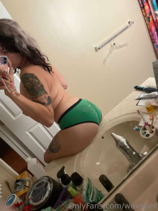 really been feeling like shit lol, i need a massage so bad