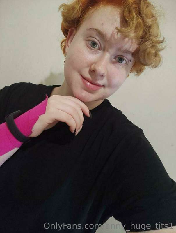 Hey honey! I’m Charlotte @queen_charly 🥰

You looking for so..