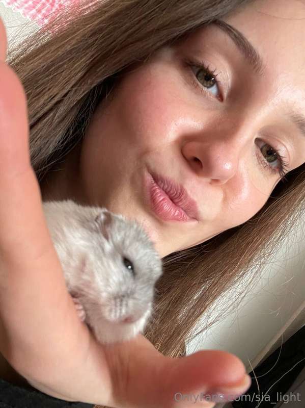 Hey guys ❤️Let me introduce you to my adorable little fluffb..
