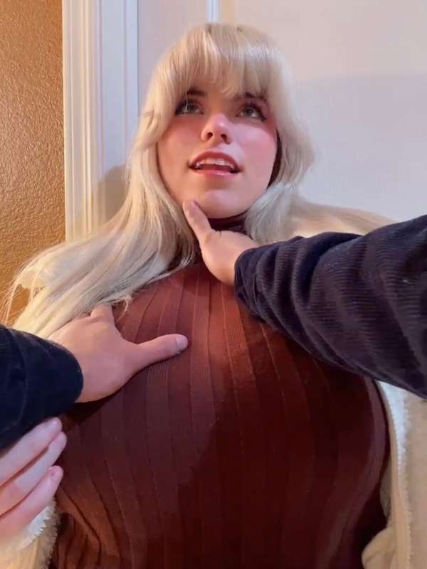show me in tips how much you want to do this to me 👀$5- a ti.. 4