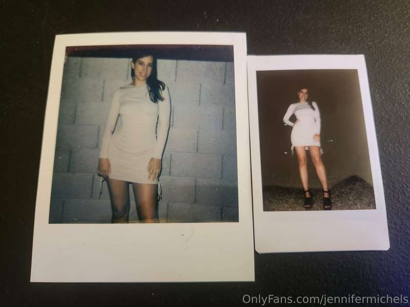 Old school polaroids are still cool! Want to see some pad fe..