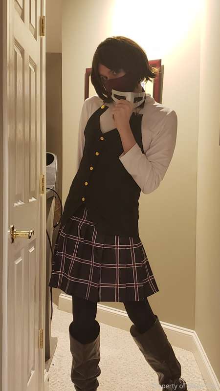 Makoto Niijima set! 😊 
You will join the phandom.... you wil.. 4