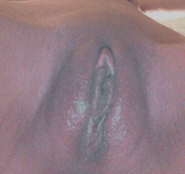 would you eat my pussy ? 💦check your messages for a better v..