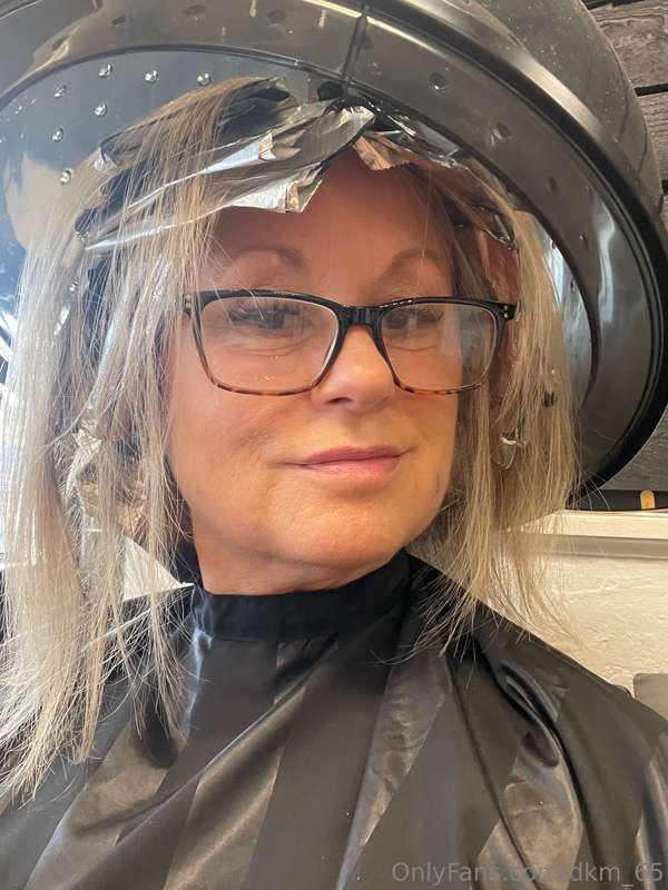 Your mommy is getting her hair done. I’m showing you just ho..