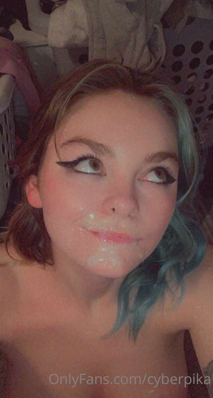 Face fucked 😱 I enjoyed this a lot tbh 😶‍🌫️ 

Tips are appre.. 2