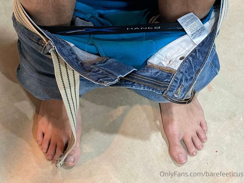 Barefeeticus - Onlyfans - 03 Jan, 2022