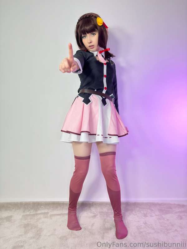 W-W-Wanna form a party w-with me?! I-It's not that I'm lonel..