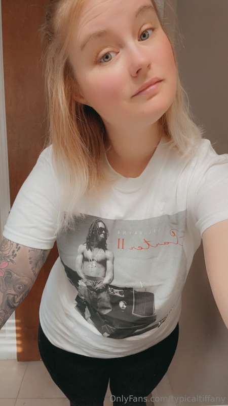 Typicaltiffany - Onlyfans - 29 Oct, 2024