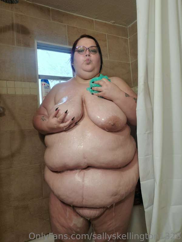 Happy Soapy Saturday! Shower with me next time?