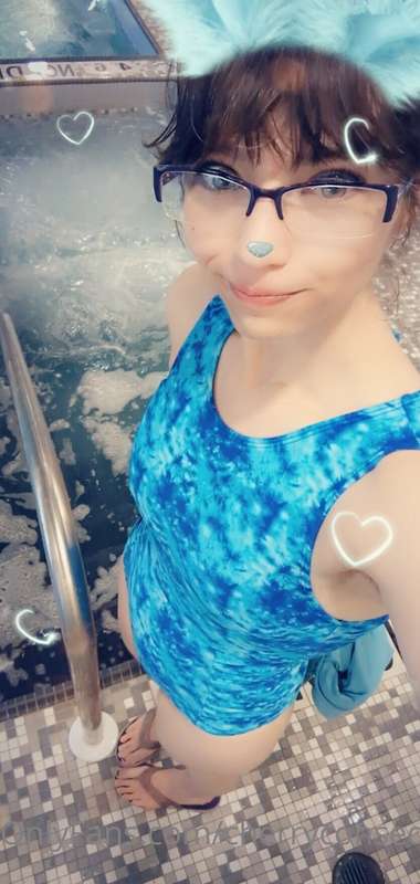 Hot tub with me~ 💙💦 Last day for $3 wheel spins!