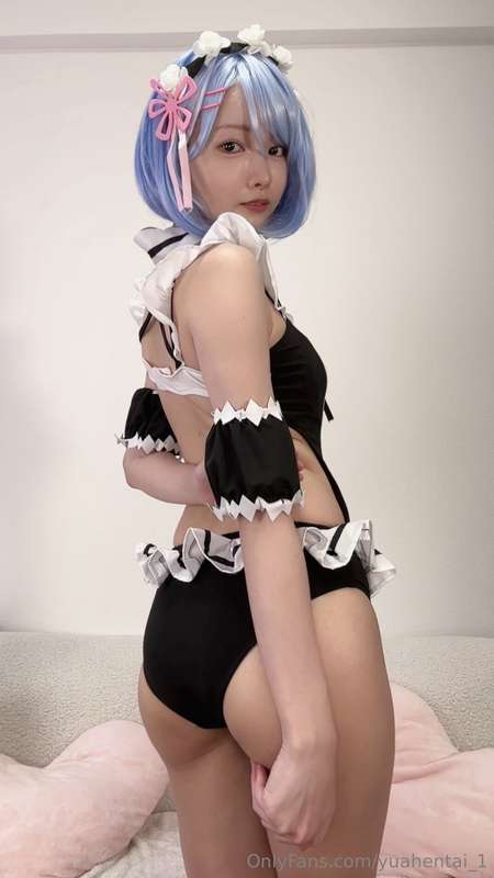Rem from Re:zero😍🩵 Since it's summer, the swimsuit version😍💓.. 4