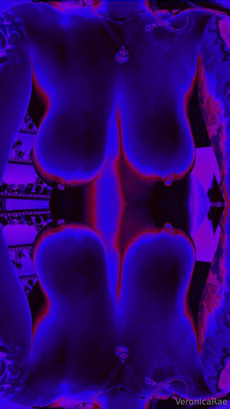 some trippy nudes….  4